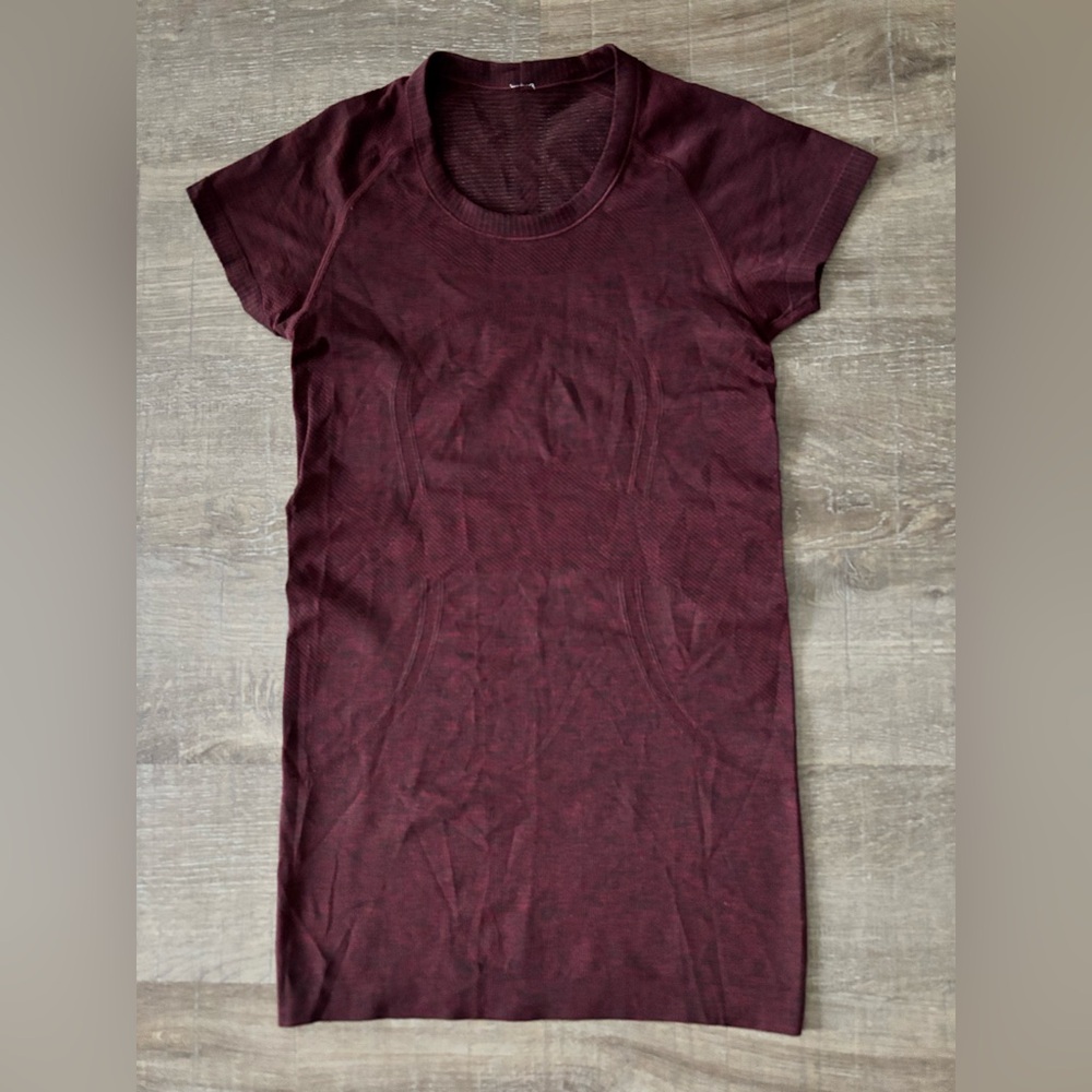 Lululemon Swiftly Tech Top